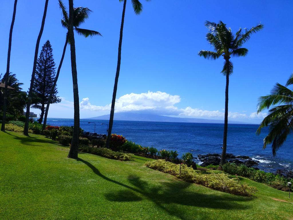 Mahina Surf 220 By Redawning Aparthotel Lahaina Exterior photo